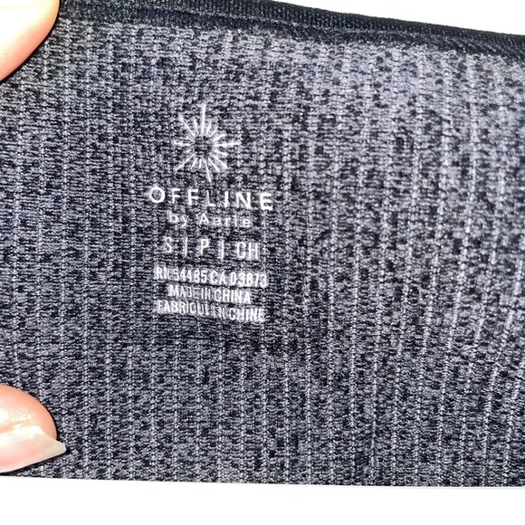 AERIE OFFLINE CROPPED WORKOUT RIBBED TOP SIZE SMALL - Picture 2 of 2